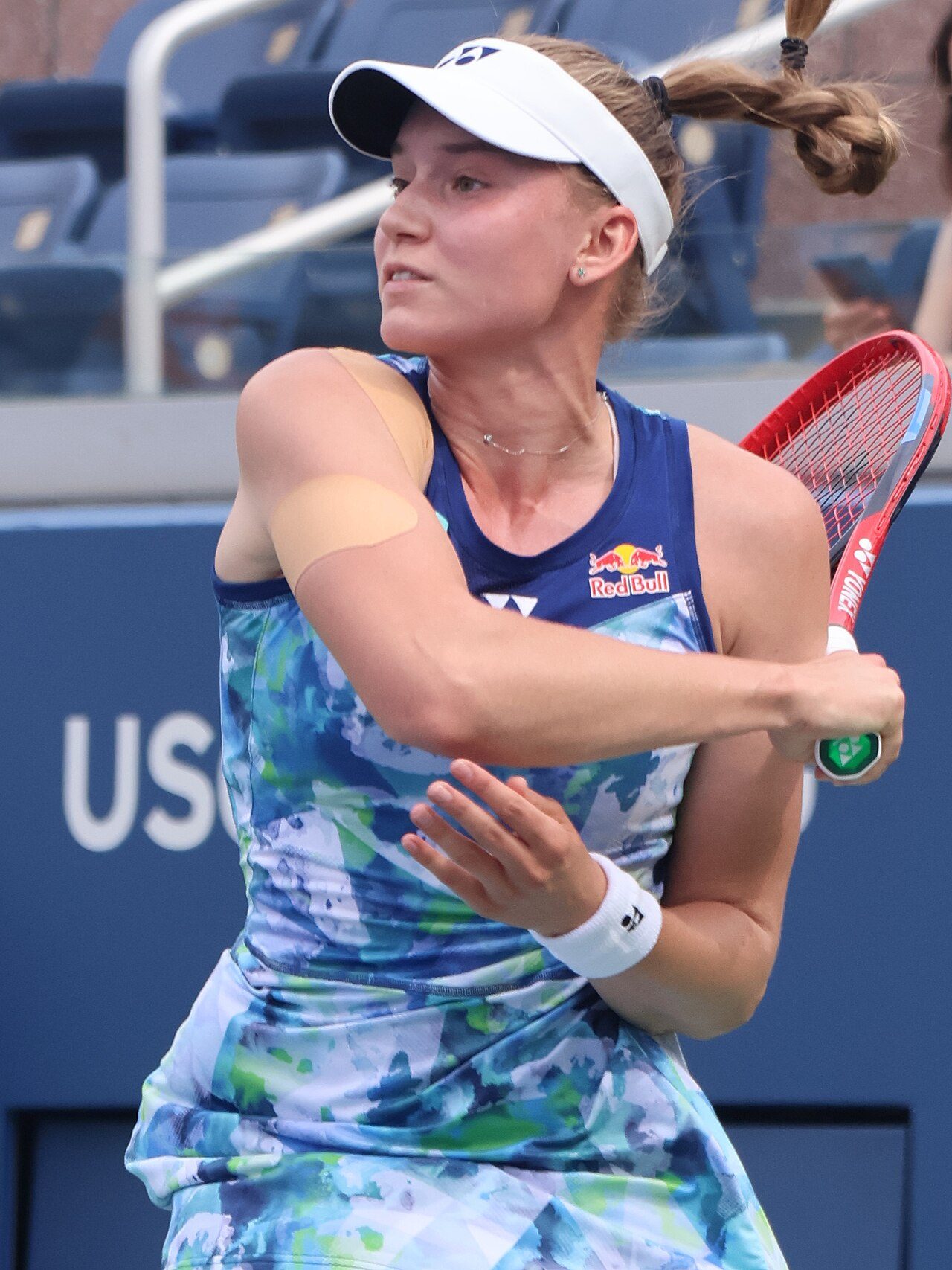 Elena Rybakina Withdraws from Pan Pacific Open Due to Neck Injury